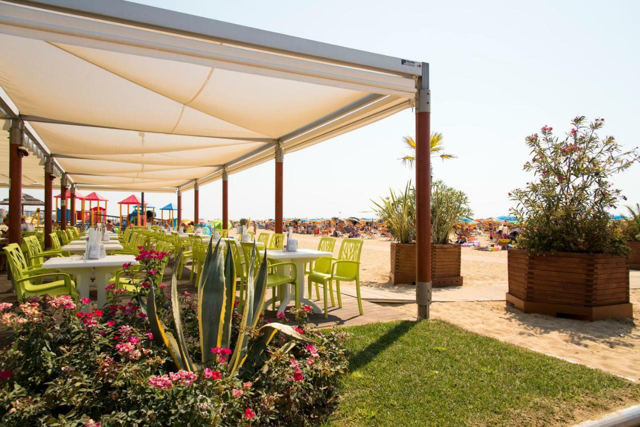 Appartamenti Riviera Gemelli Bibione Exterior foto